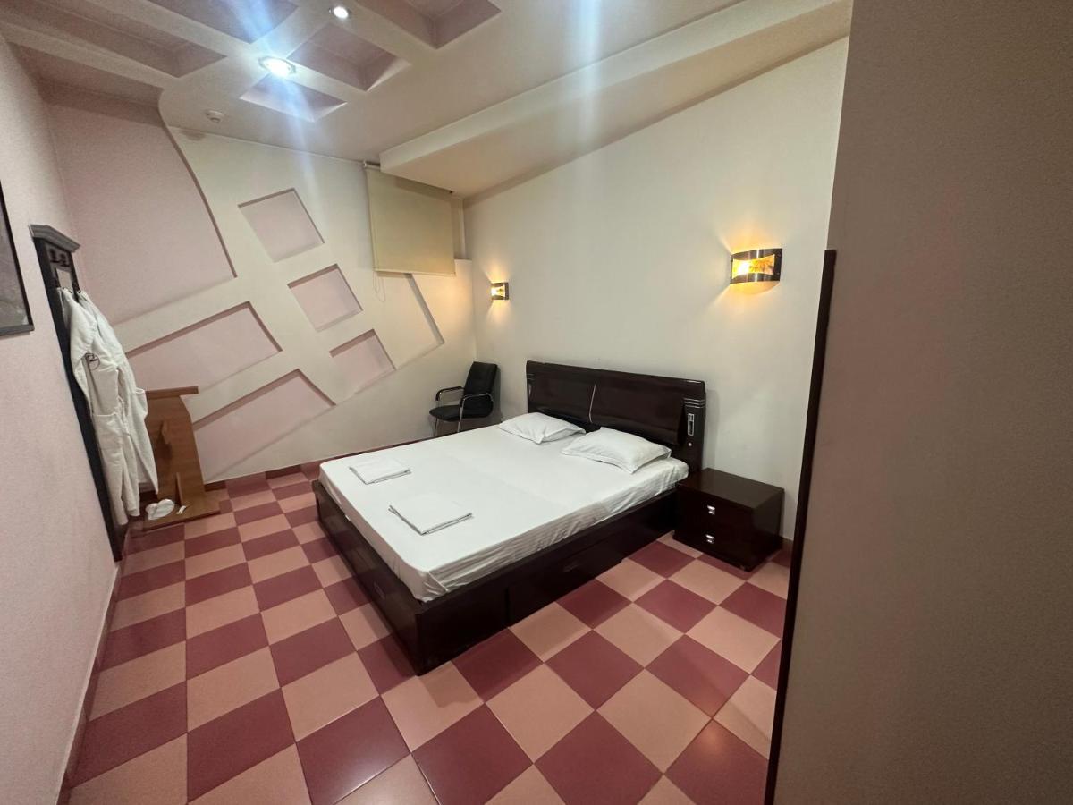 Best Hotel Erivan Exterior foto