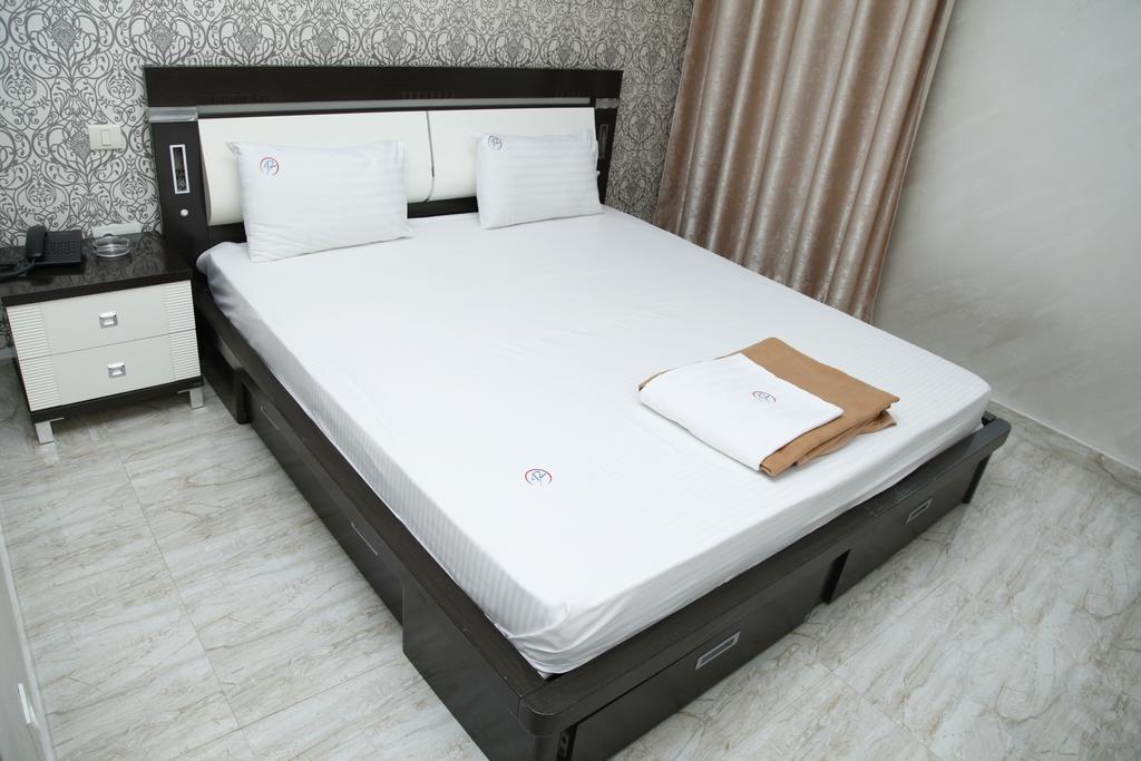 Best Hotel Erivan Exterior foto