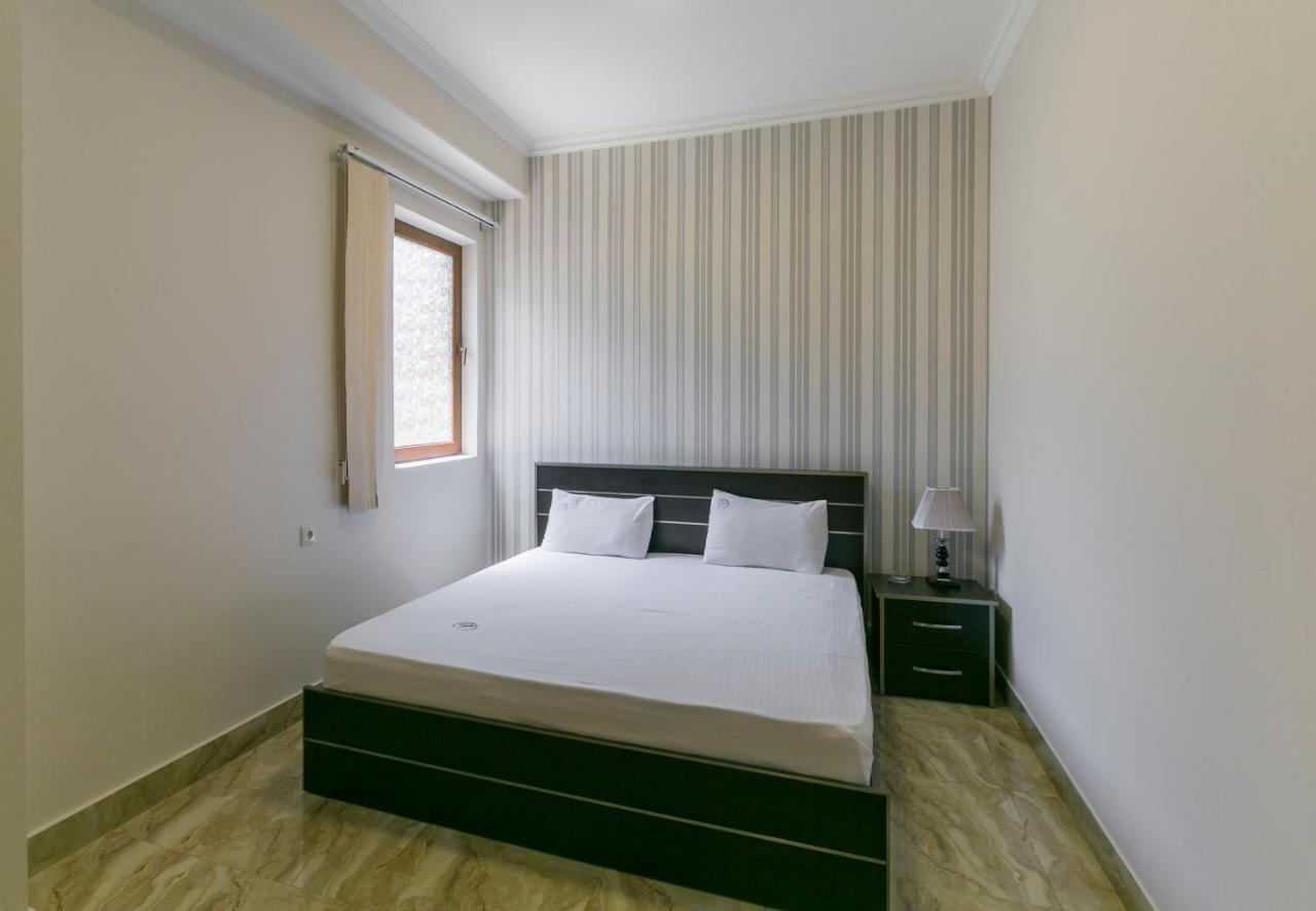 Best Hotel Erivan Exterior foto