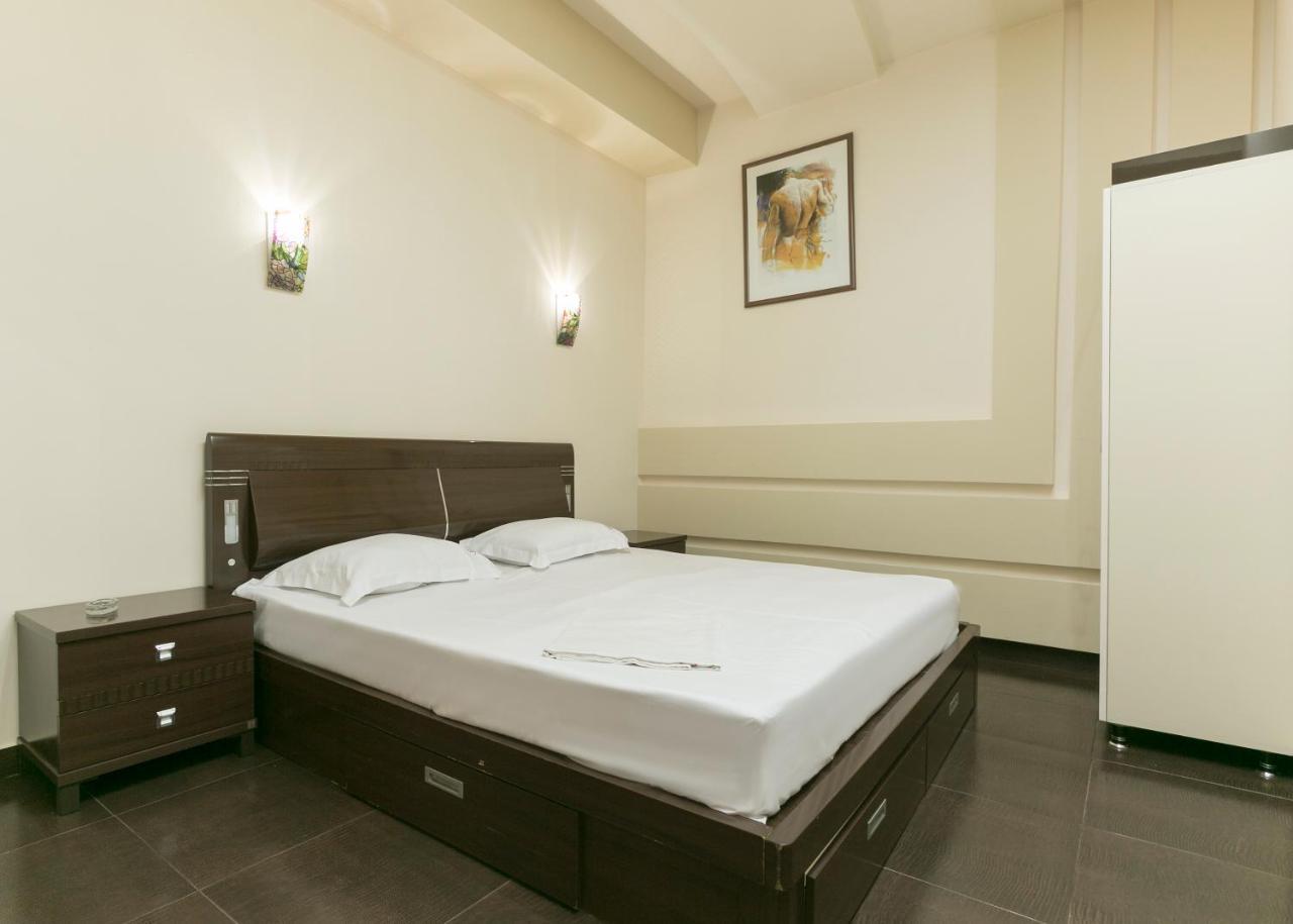 Best Hotel Erivan Exterior foto