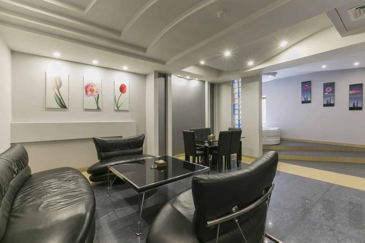 Best Hotel Erivan Exterior foto